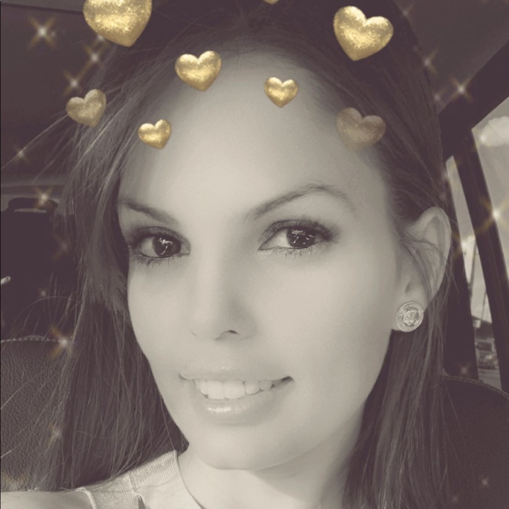 Meet your Posher, Alicet